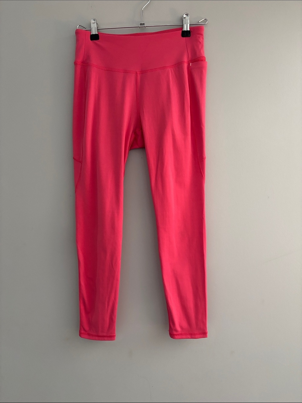 CALIA by Carrie Underwood Hot Pink Performance Leggings with Side Pockets